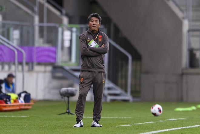今晚报：女足换帅王军、陈婉婷领跑，足协表扬U20女足的表现